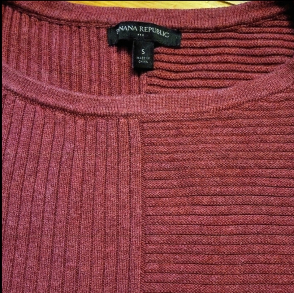 Banana Republic sweater